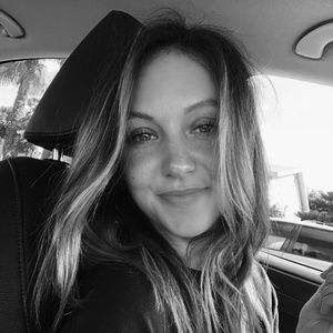 Meet your Posher, Lindsey
